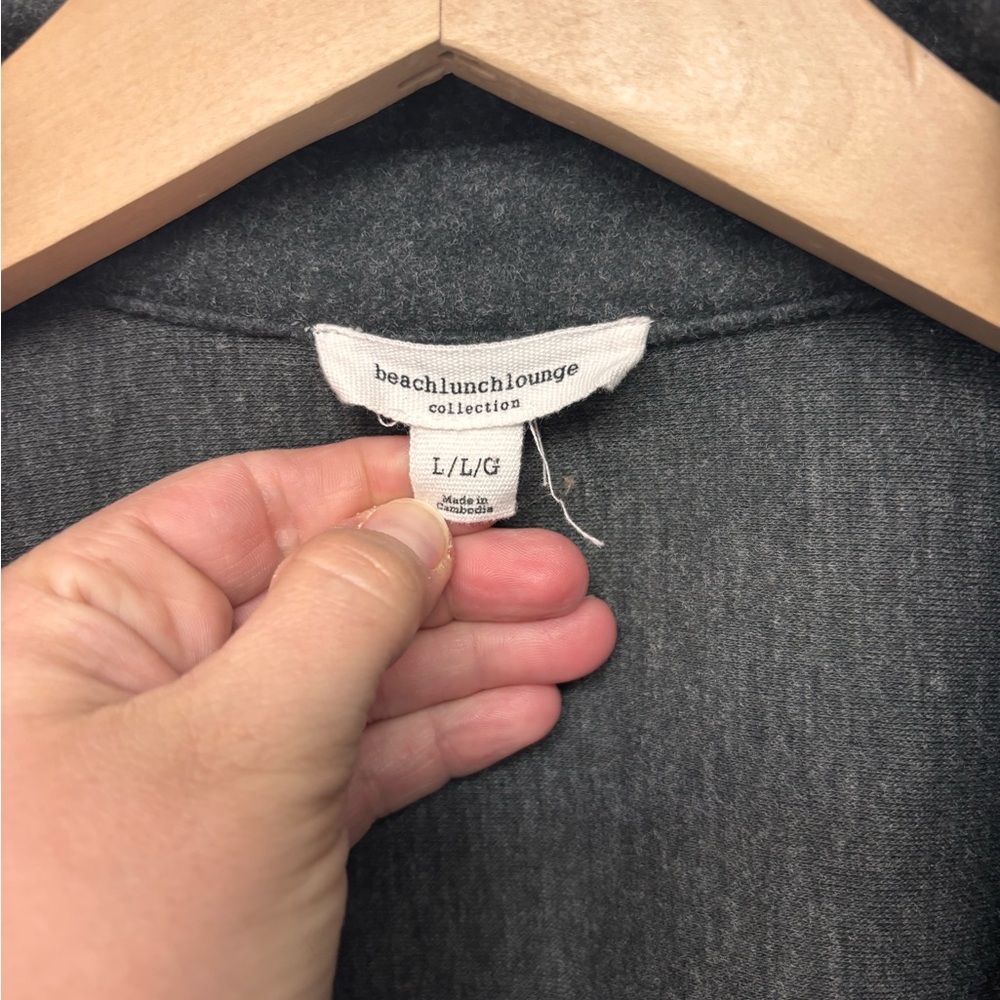 * | Beachlunchlounge | jacket. Size L. - Picture 4 of 4